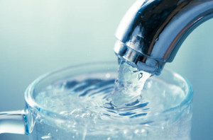 Takarékos ivóvíz felhasználásra kérjük Önöket